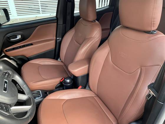 JEEP RENEGADE 1.3 T270 TURBO FLEX SPORT AT6 JEEP RENEGADE 1.3 T270 TURBO FLEX SPORT AT6